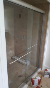 shower+door+installation"